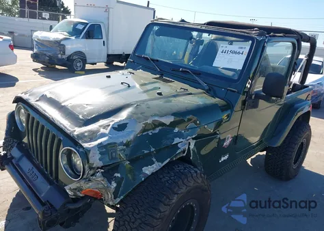 1998 Jeep Wrangler Sahara из США, поврежденный, VIN 1J4FY49S0WP758042